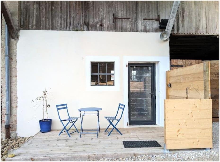 Logement - Studio Independant A Perouges Exterior photo